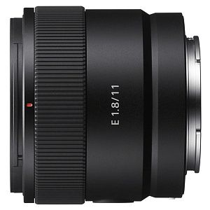 Объектив Sony E 11mm f/1.8 SEL11F18