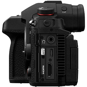 Фотоаппарат Panasonic Lumix DC-GH7 Body ENG Black, Английское меню DC-GH7E