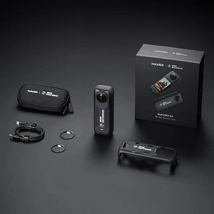 Экшн-камера Insta360 X4 BMW Motorrad, черный I360X4BMW