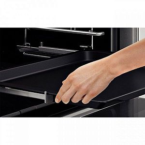 Духовой шкаф Neff B58CT64N0, Б/У B58CT64N0