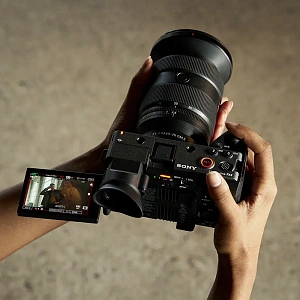 Видеокамера Sony Cinema Line ILME-FX2 Body, Русское меню ILME-FX2