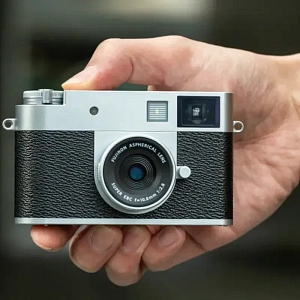 Фотоаппарат Fujifilm X half Silver, Русское меню XHALFS