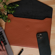 Чехол DOST для MacBook Pro/Air 13", экокожа, коричневый DOS-11