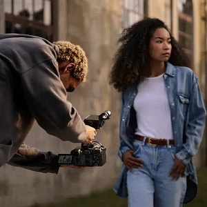 Видеокамера Sony Cinema Line ILME-FX2 Body, Русское меню ILME-FX2