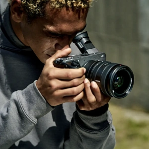 Видеокамера Sony Cinema Line ILME-FX2 Body, Русское меню ILME-FX2